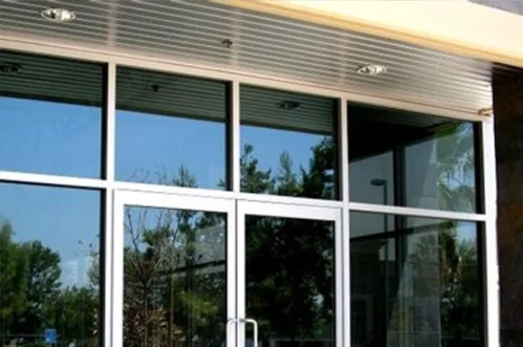 aluminum-glass